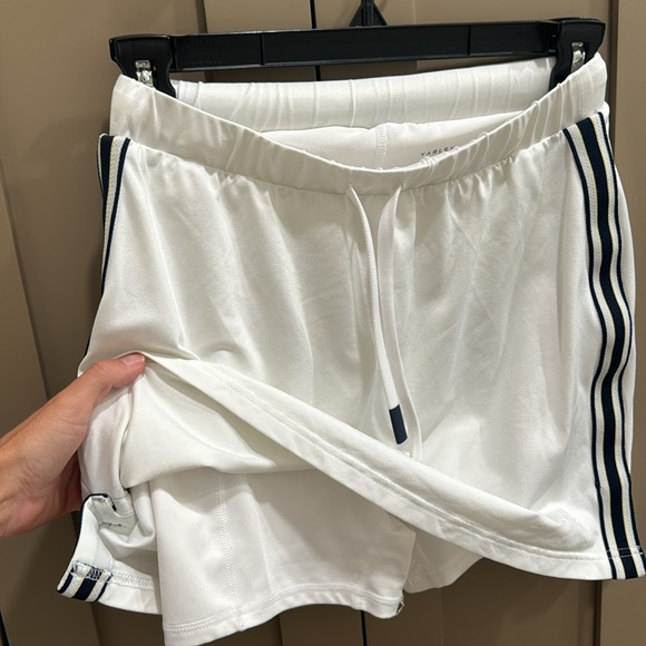 Varley skort - Picture 4 of 4